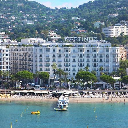 Cannes Martinez Croisette Beach 50M Екстериор снимка